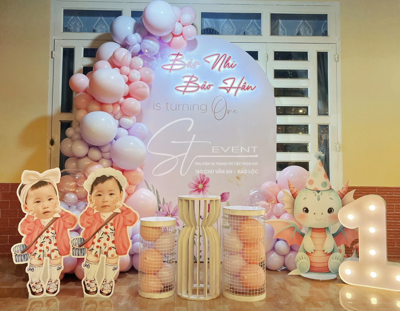 THÔI NÔI 2 CHỊ EM SINH ĐÔI - BẢO HÂN VÀ BẢO NHI | ST2050525 - TRANG TRÍ SINH NHẬT ST EVENT